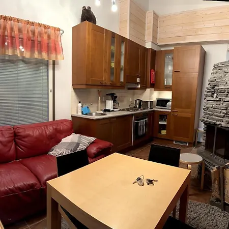 Apartment Alppitalo In The Center Karhunvartija 7