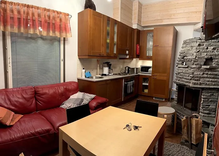 Apartment Alppitalo In The Center Karhunvartija 7